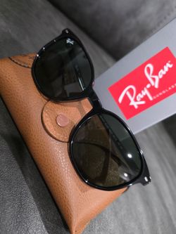 New Authentic Ray-Ban Elliot Sunglasses