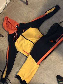 Nike sweat suite : Size large