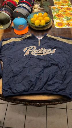 San Diego Padres battin practice pullover
