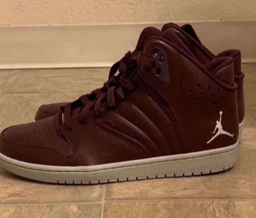 Team Jordan (Size 11)