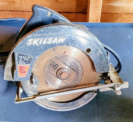 Corded Circular Saw