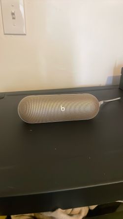 Beats pill speaker