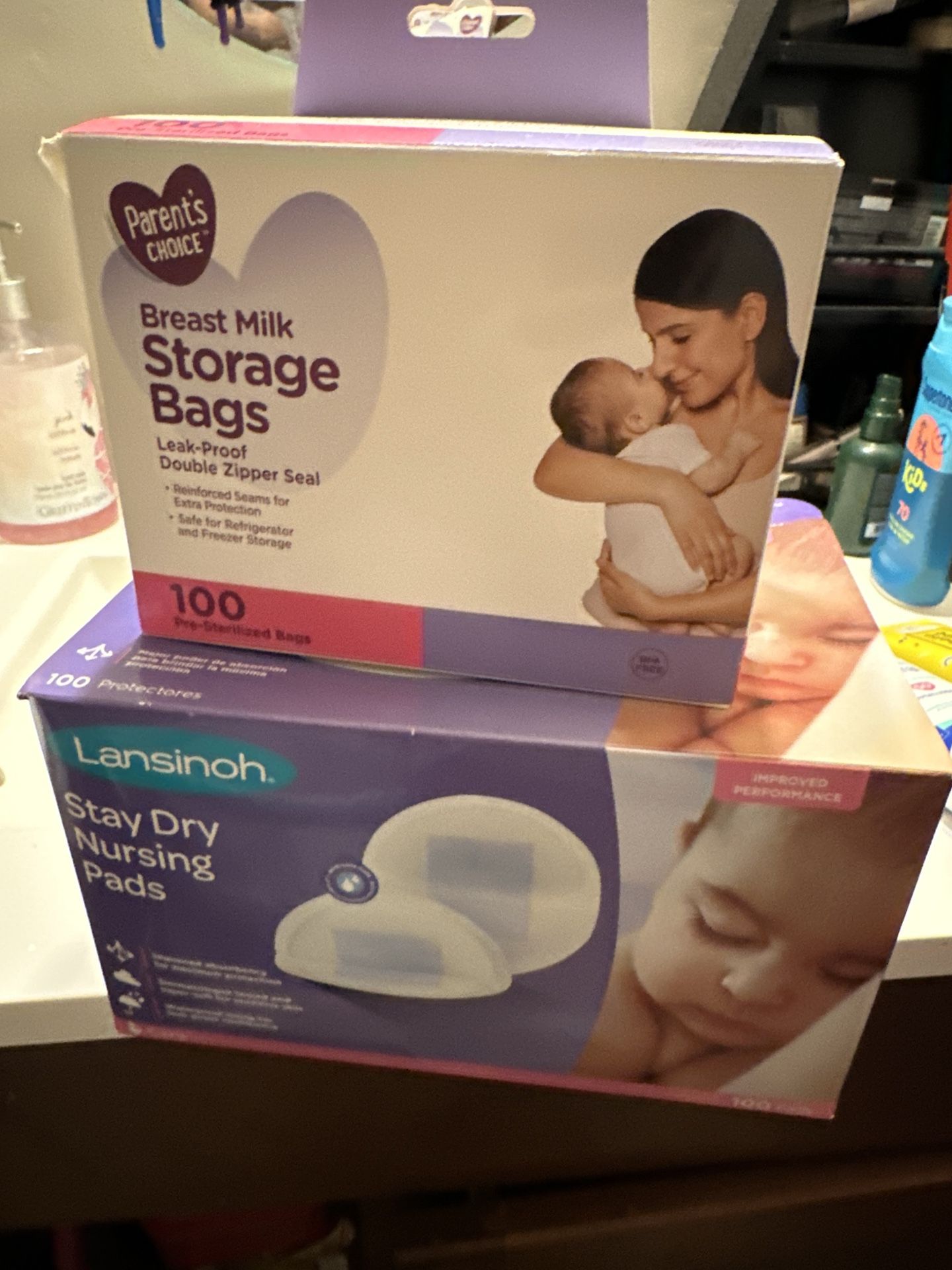 Breast milk Storage Bags And Pads.