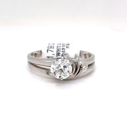 14Kt White Gold Diamond Ring 4.52g Size 7 2481