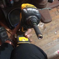 Dewalt Drywall Screw Gun 