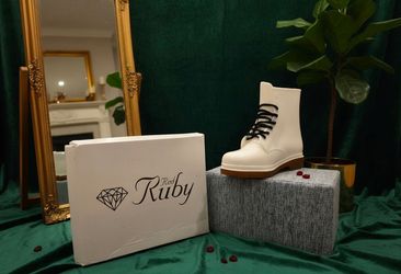 Red Ruby Women’s White Lace-Up Rubber Ankle Rain Boots