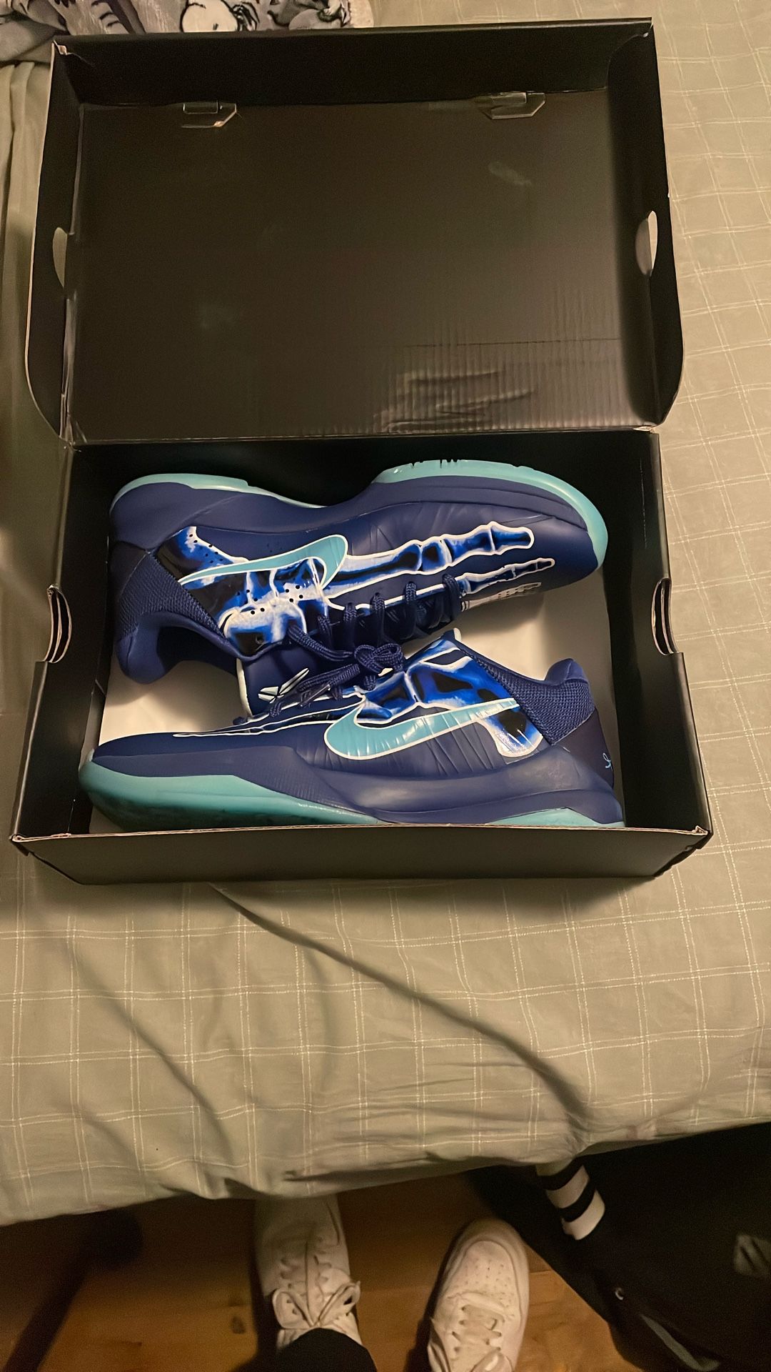 Nike Kobe 5 Protro X-Ray Size 9.5