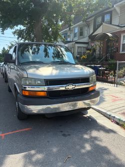 2003 Chevy Express 2500 HD