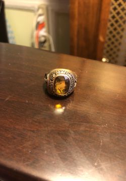Gold ring school of performing arts 1982... 13g 10k gold.size 5.5