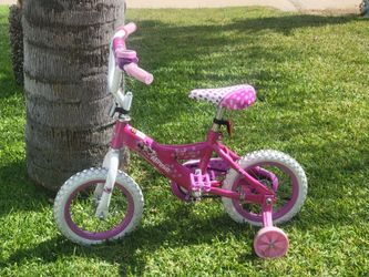 Girls bikes with training wheels