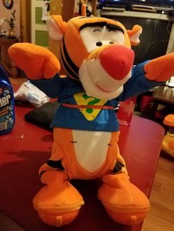 Tigre con su control