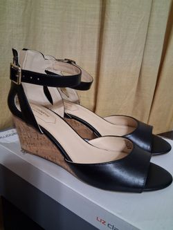 Womans shoes size 10 and 11