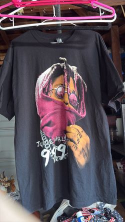 Juice wrld shirt size large