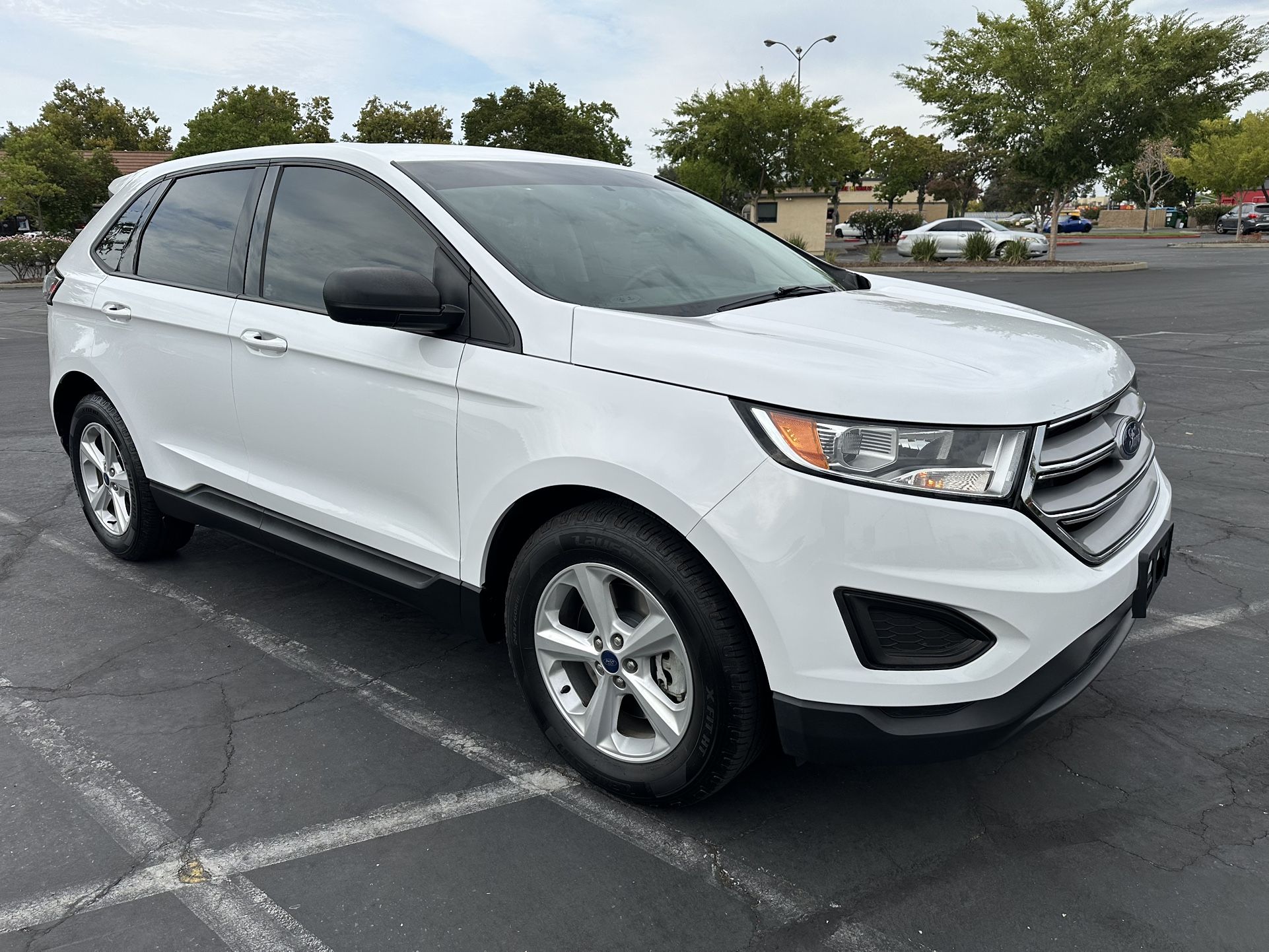 2017 Ford Edge