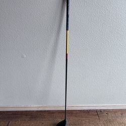 Taylor Made R7 Superquad 460