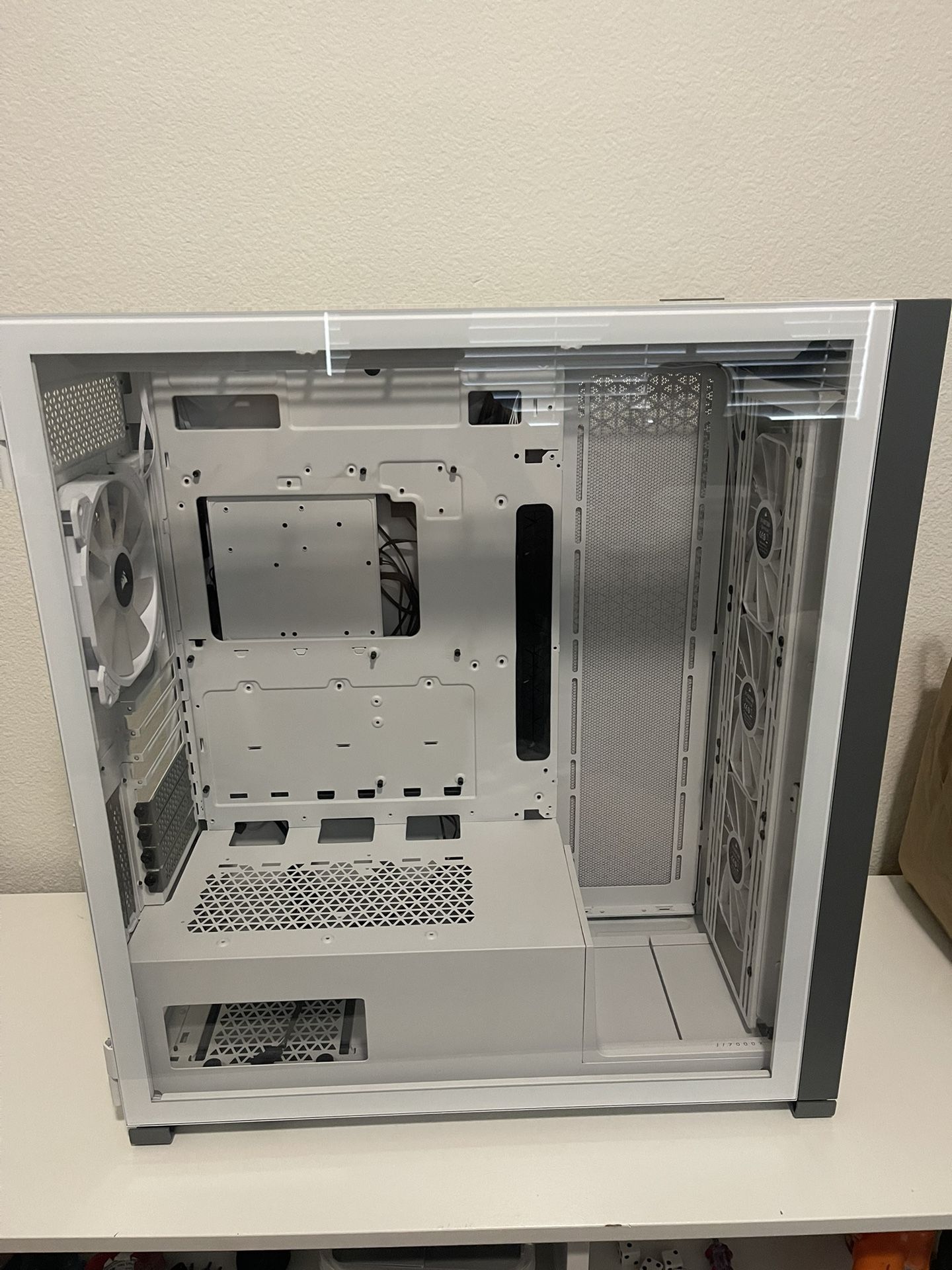 Corsair 7000x Like New No Fans Moving Out!!!