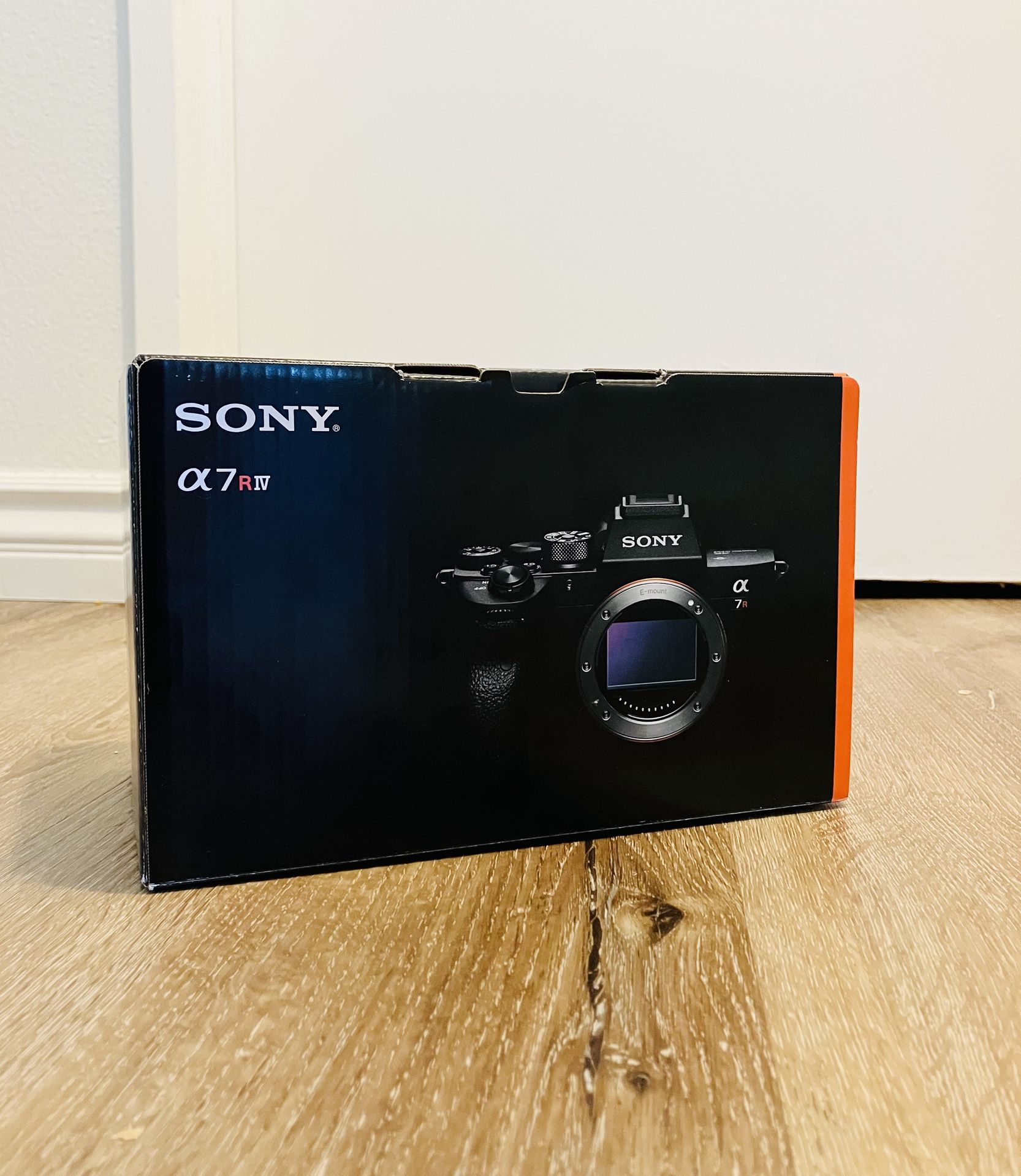 Sony Alpha 7R IV Full-frame Mirrorless Interchangeable Lens 61 MP Camera Body Only Black