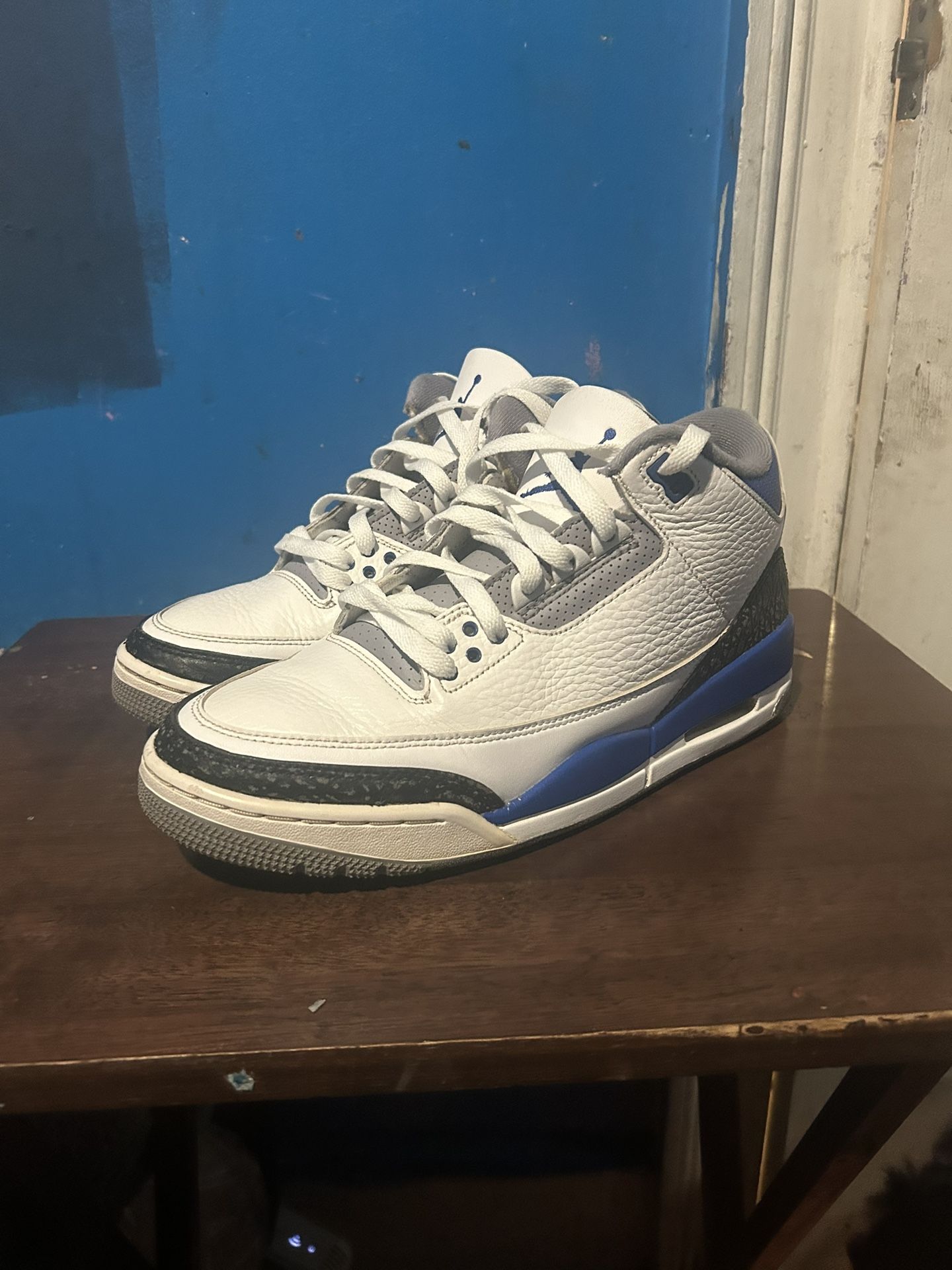 🔥 Jordan 3 Retro – Size 9 – Ready to Go! OBO 🔥