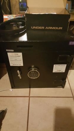 Commercial floor mount safe
