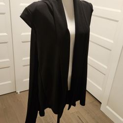 Womens Black Cape Top - Size Xl  - New With Tags 