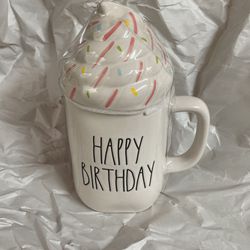 Rae Dunn Happy Birthday Mug/topper