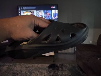 New balance slides fresh foam