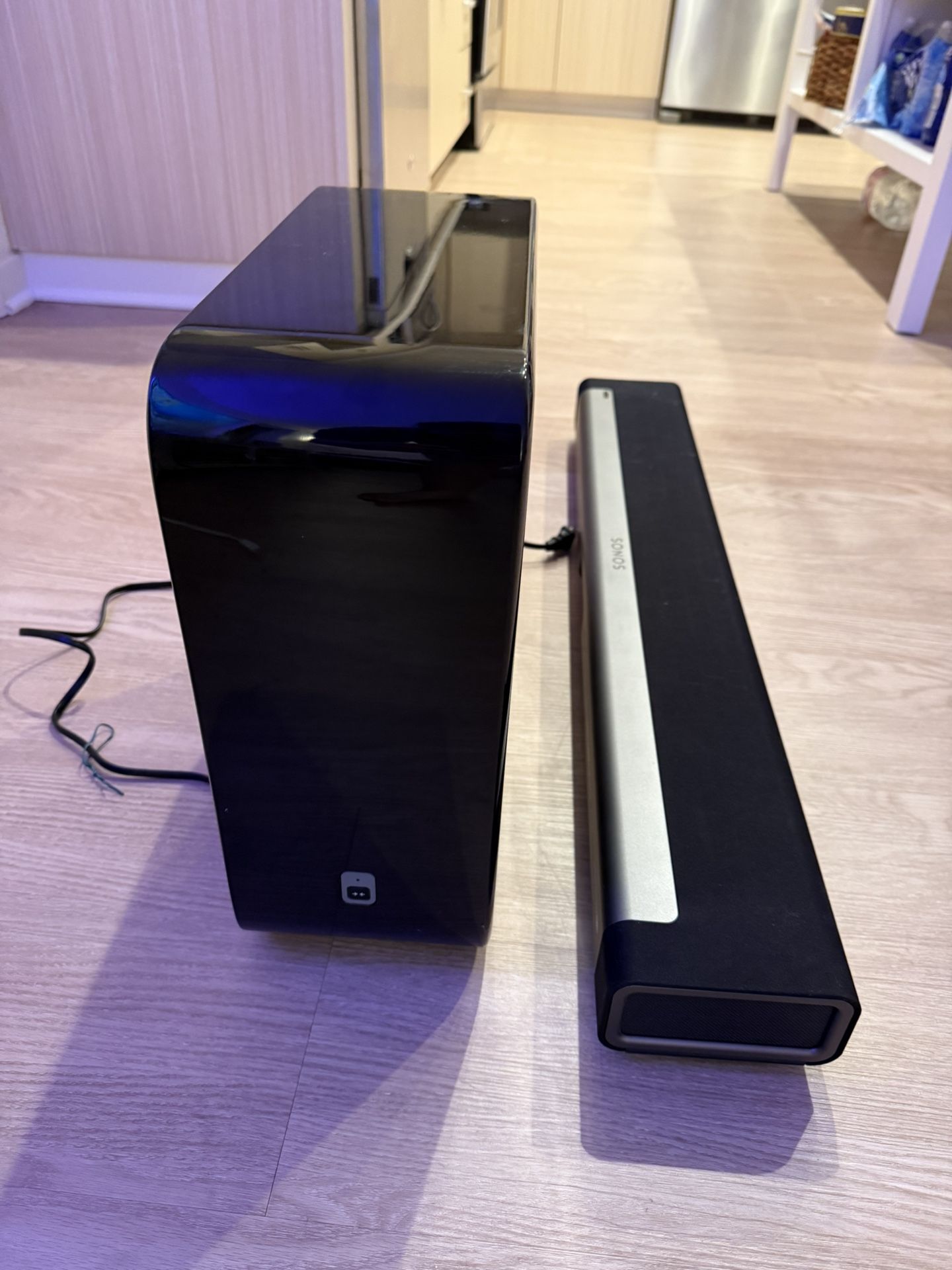 Sonos Playbar + Sonos Sub (Gen 1) β Home Theater Bundle (Not Sold Separately)