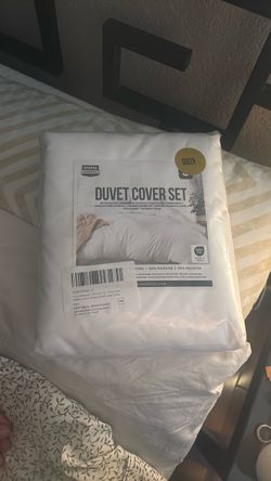 White Queen duvet cover set