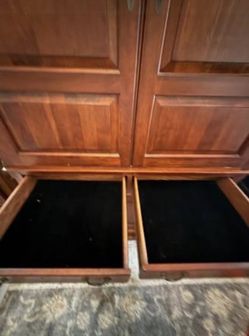 Bob Timberlake by Lexington Solid Cherry Entertainment Center / TV Arm - $700