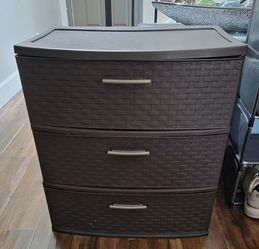 Wide 3 plastic  drawers  espresso