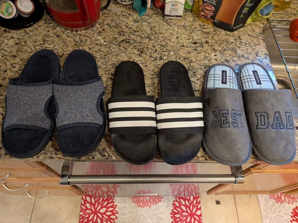 Men's Slippers, Size 11-12