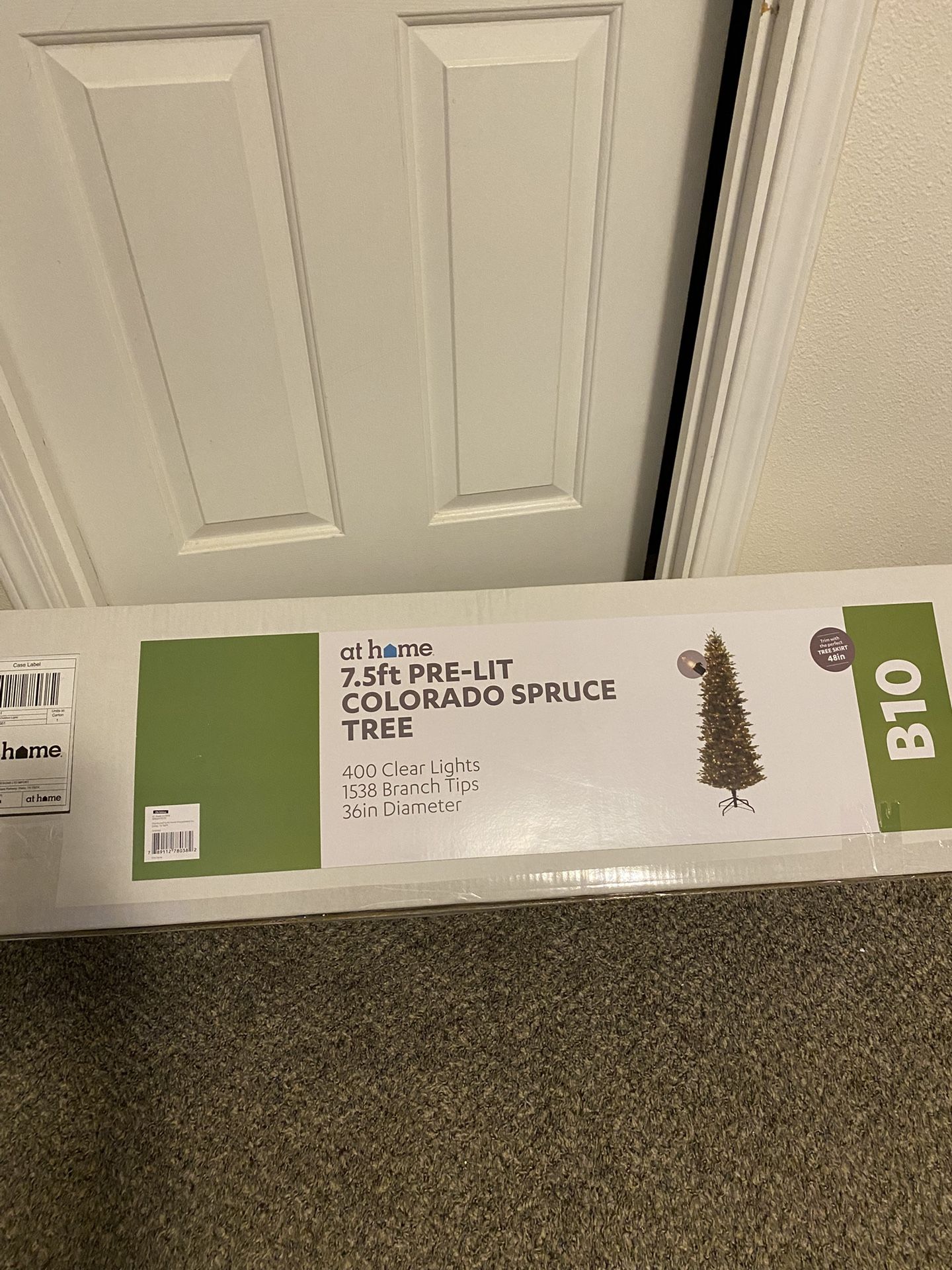 Brand New Xmas Tree π²