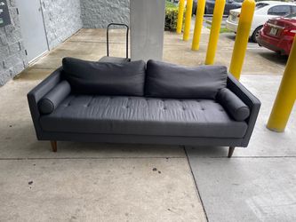 Nice Ayden Sofa