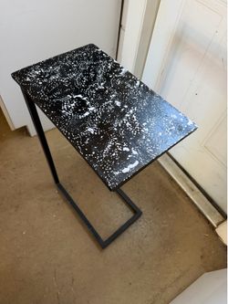 Black and white c table