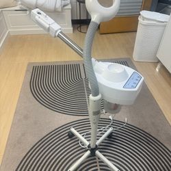 Facial Steamer With Light 