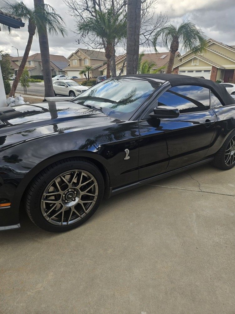 2012 Ford Shelby Gt500
