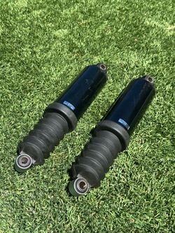 Harley Davidson show rear shocks