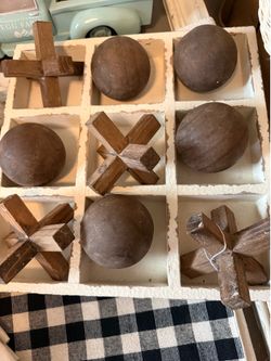 Pier 1 30.00 tic tac toe in wood 🪵