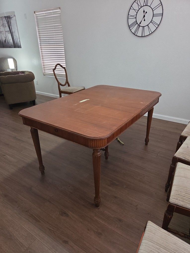 Thomasville Antique Dining Table