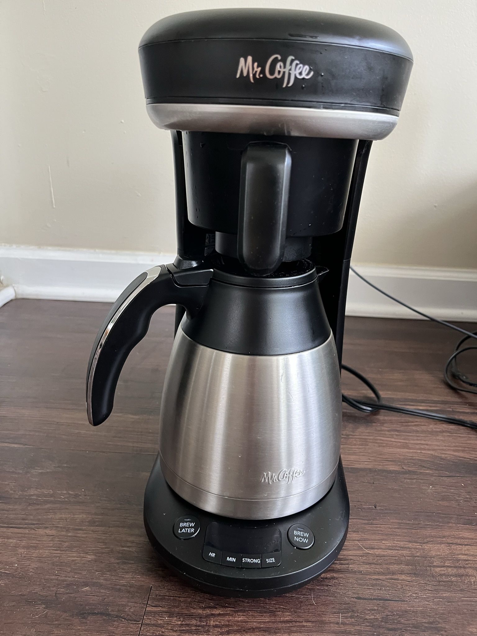 Mr. Coffee Coffee Maker, Programmable Coffee Machine for Single Serve or Carafe