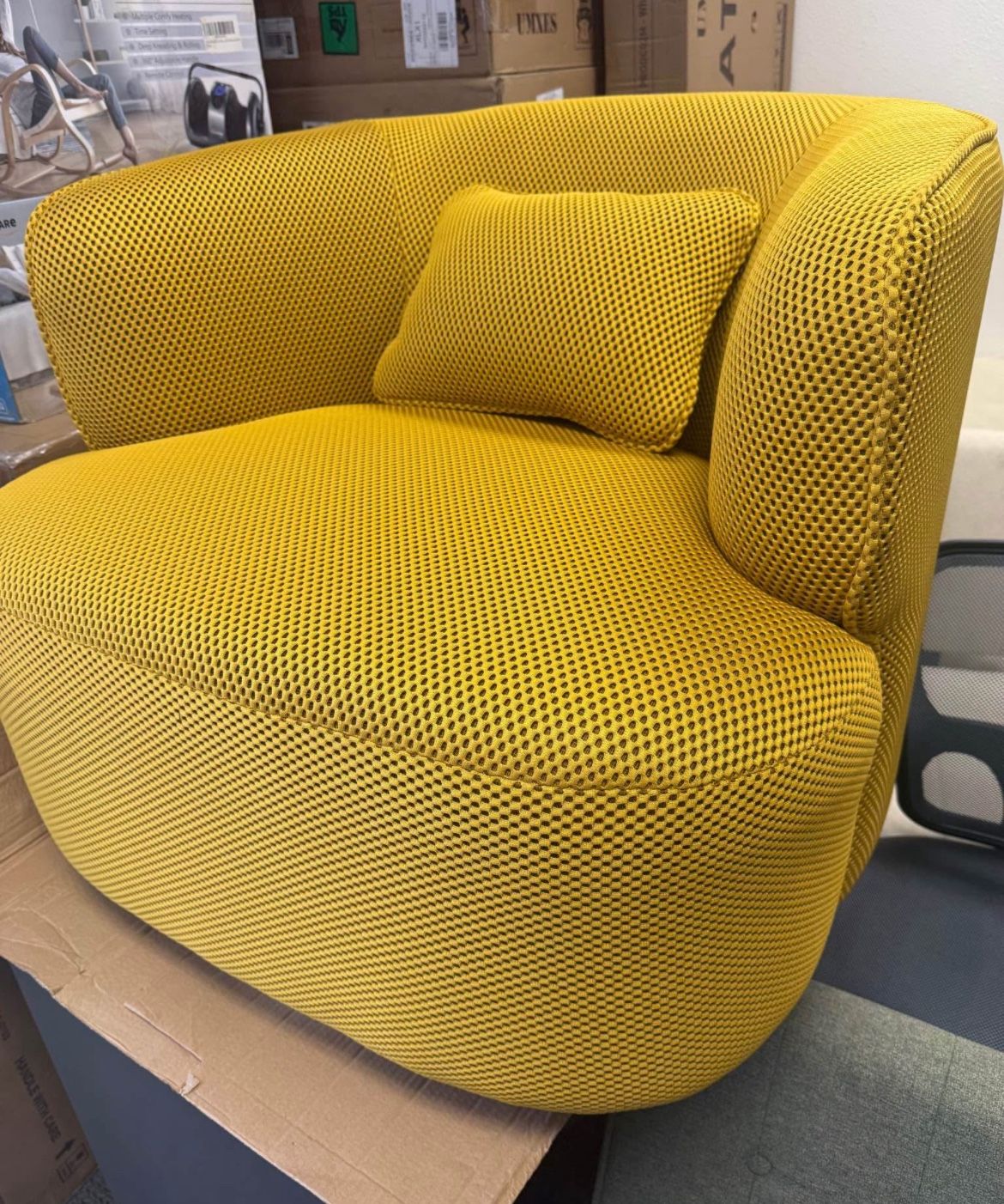 Set of 2 360° Swivel Vacuum Compressed Sofa