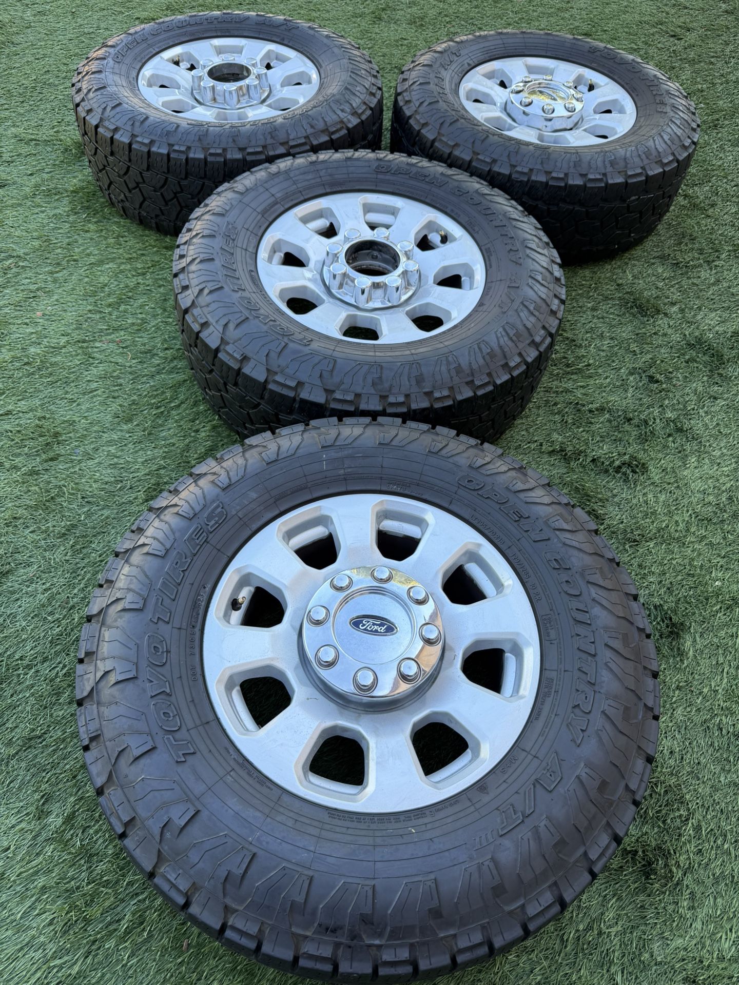 Ford F250 F350 Rims And Tires