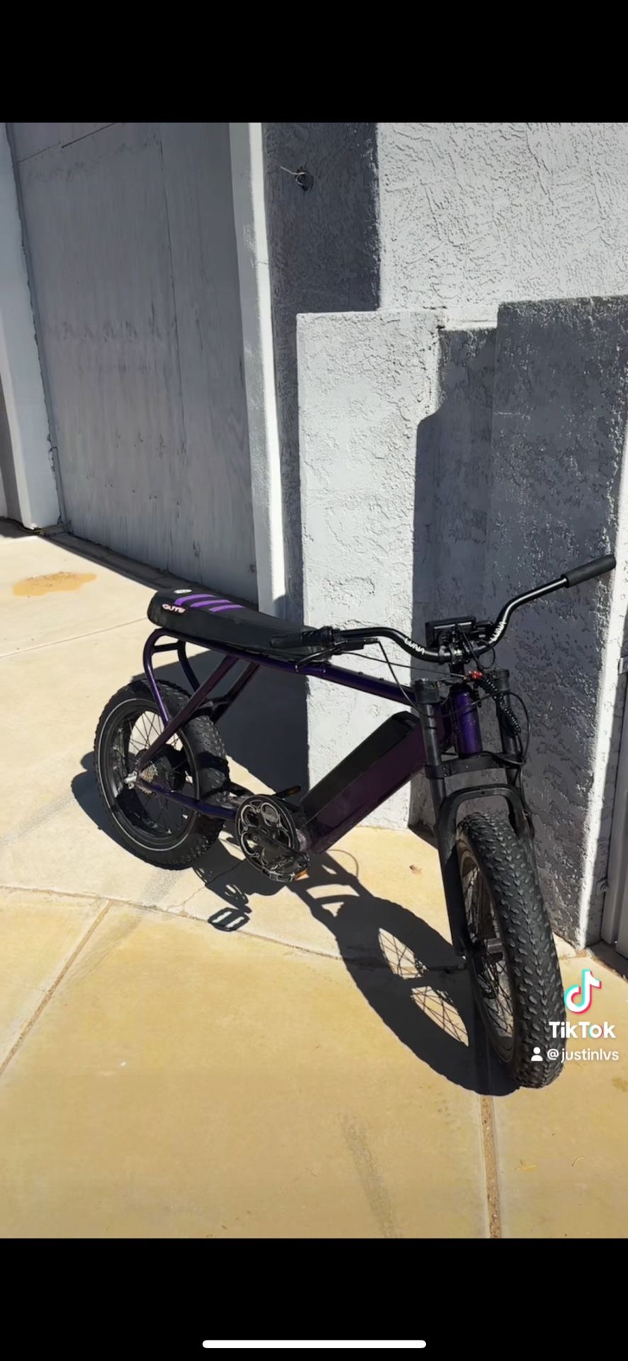Super/roll-road E-bike