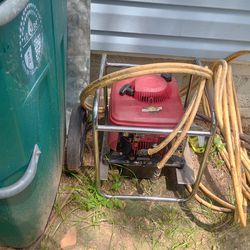 4 Hp Briggs & Stratton Hydraulic Motor And Pump  With Hoses 