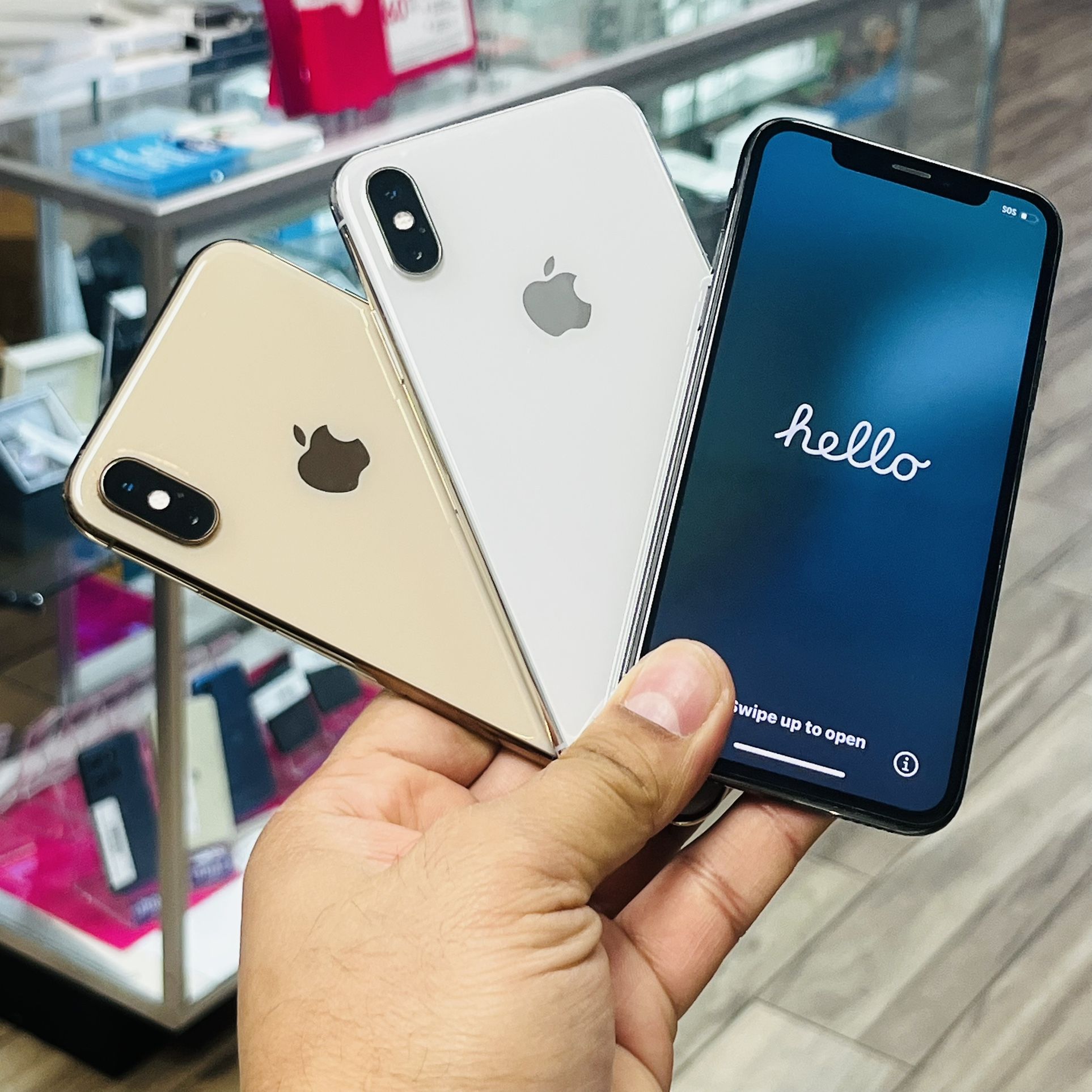 iPhone XS 256GB Unlocked Each