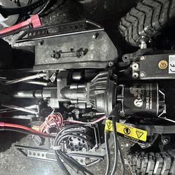 1/10 Axial Scx10 Gladiator.  Ready To Run.