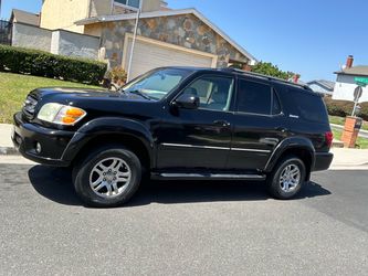 2004 Toyota Sequoia