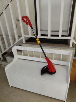 13 in Homelite Electric cord string trimmer