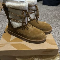 Koolaburra Ugg W Michon Short Size 9
