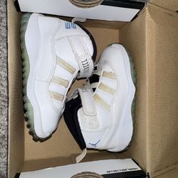 Gender Neutral Jordan 11 Retro 7C